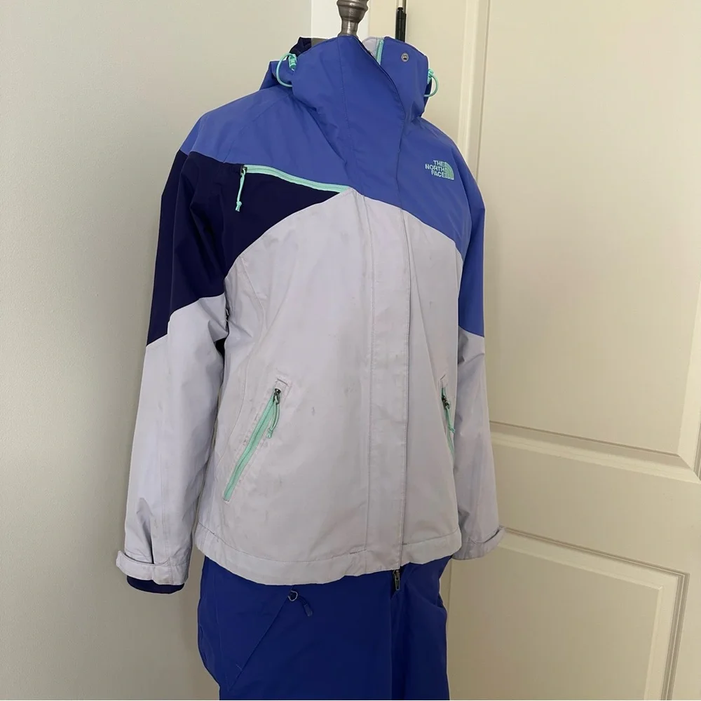 The North Face Purple and Gray Ski Coat and Pants - Size M Jacket - Size S Pants - Picture 2 of 10